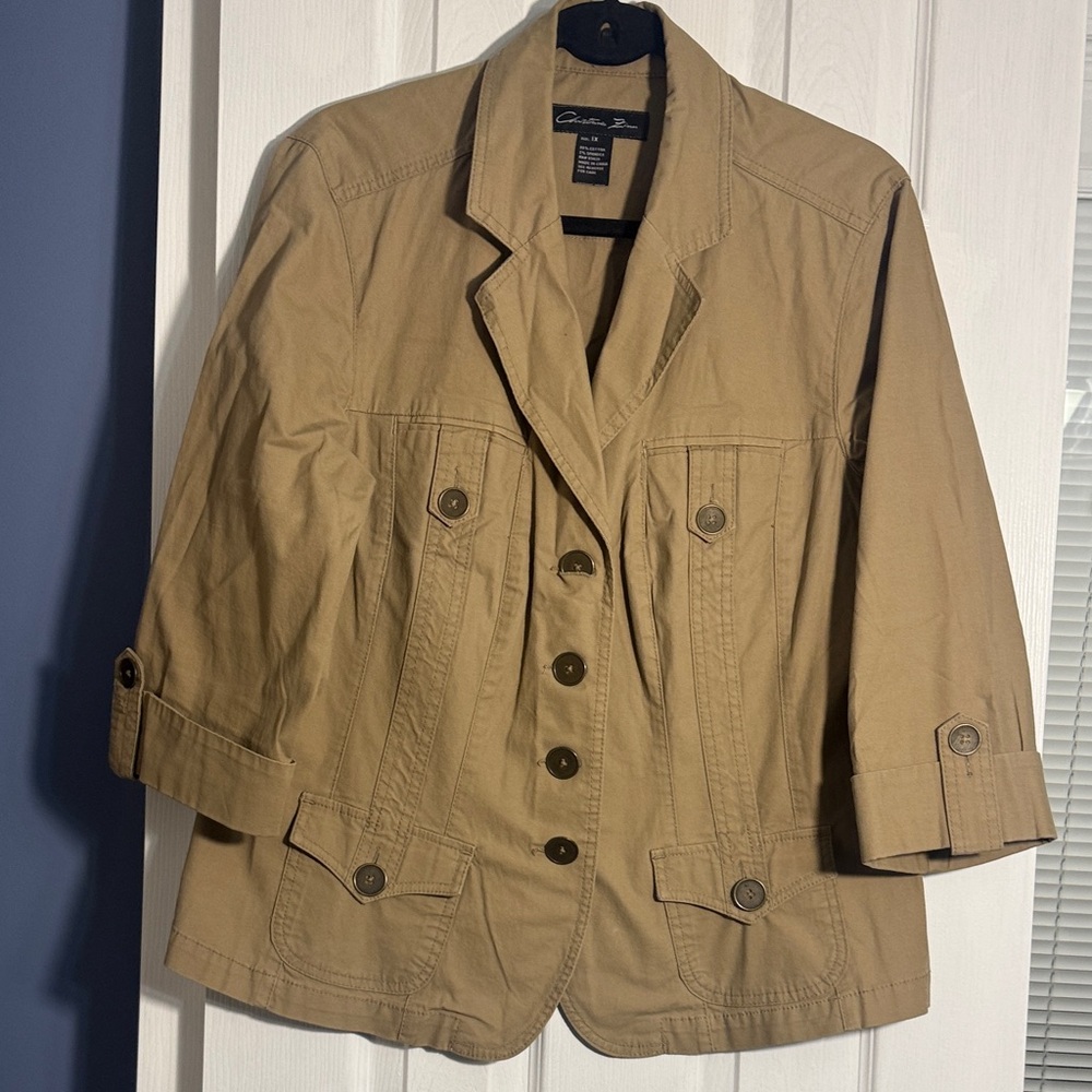 Elegant Tan Women's Blazer